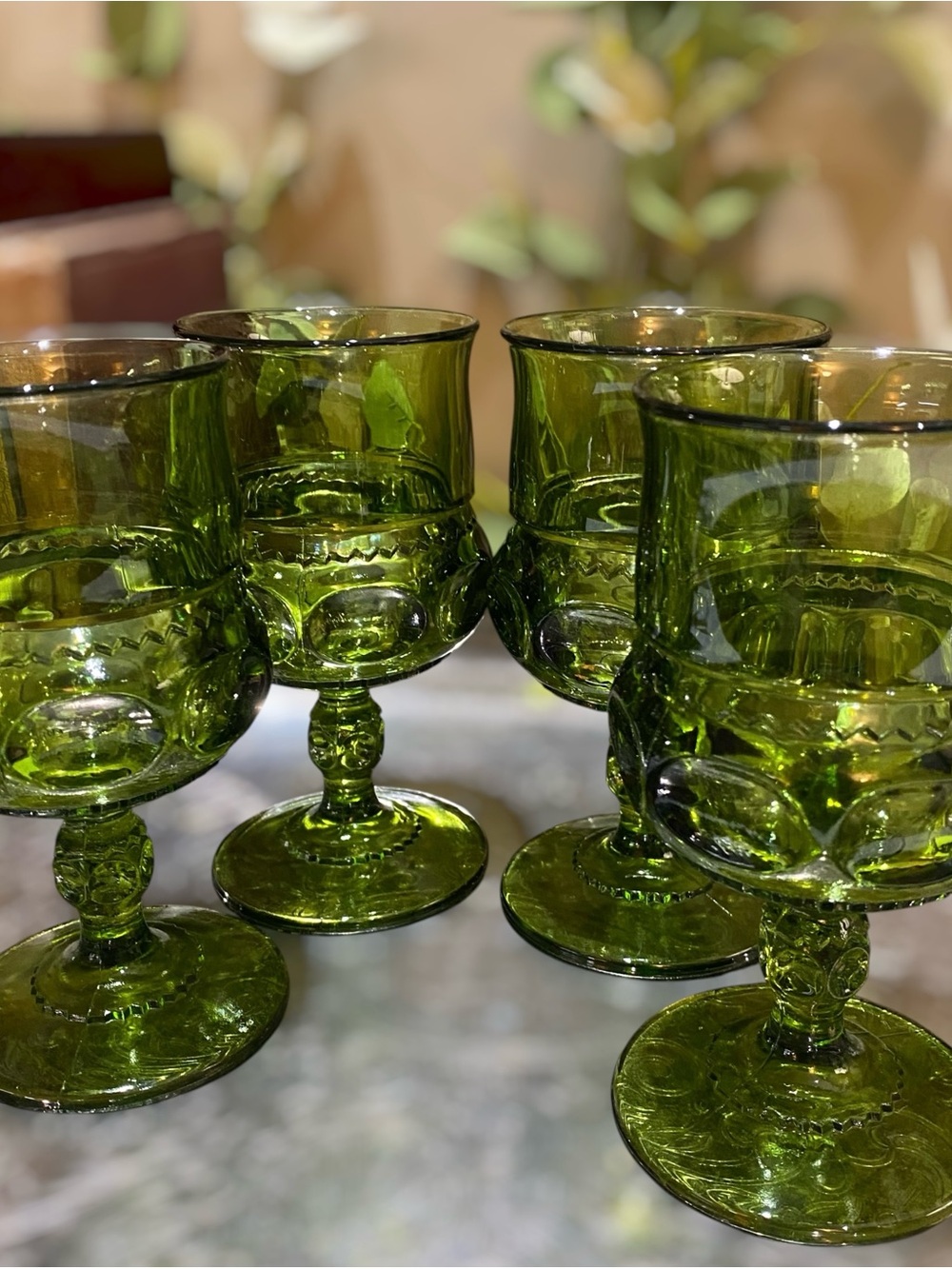 Vintage Indiana Glass Green Kings Crown Thumbprint Goblets Set 4 Water Wine - Picture 4 of 9